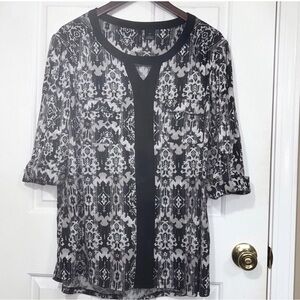 New Directions Woman 2 X Plus Size Black/White Tunic 3/4 Roll Tab Sleeves